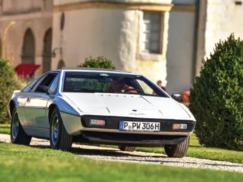 Lotus Esprit S1 chassis 414H registration P PW 306H historical archive photograph 4
