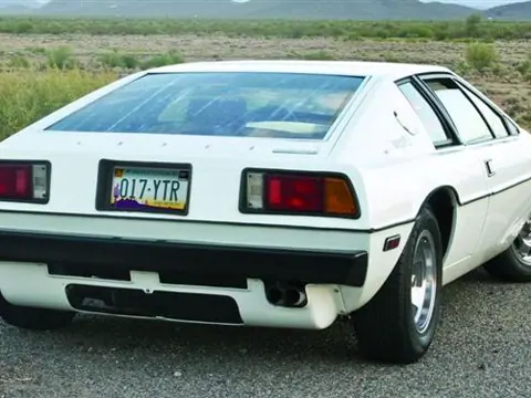 Lotus Esprit S1 chassis 017 YTR registration 017 YTR historical archive photograph 10