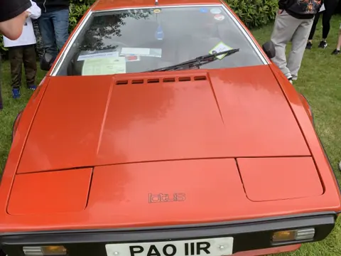 Lotus Esprit S1 chassis 117G registration PAO 11R historical archive photograph 1