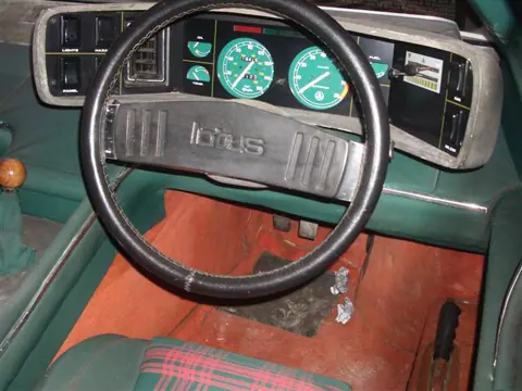 Lotus Esprit S1 chassis 122G registration PPW 306R historical archive photograph 47