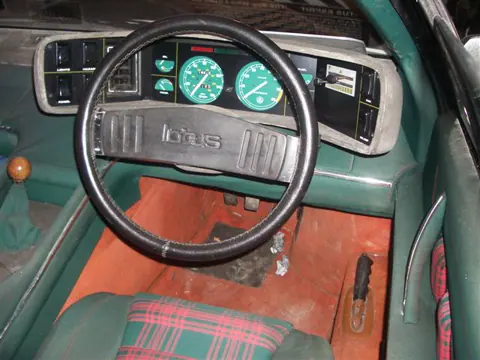 Lotus Esprit S1 chassis 122G registration PPW 306R historical archive photograph 89