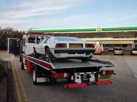 Lotus Esprit S1 chassis 127G registration OPH 633R historical archive photograph 5