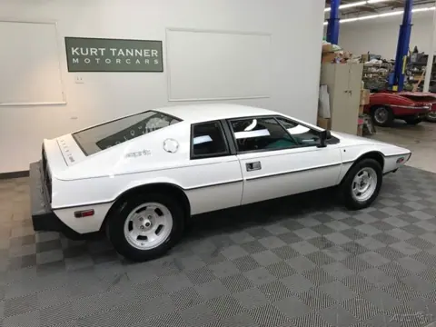 Lotus Esprit S1 chassis 137H registration RB2GT historical archive photograph 8