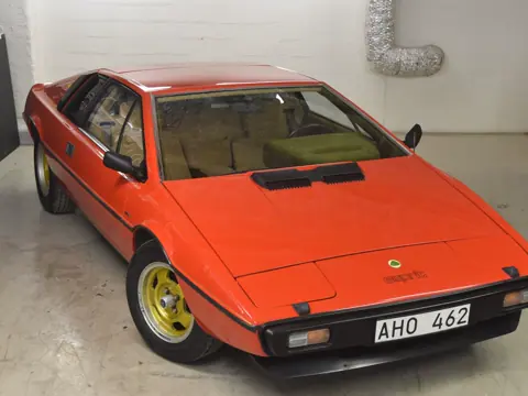 Lotus Esprit S1 chassis 140J registration AHO 462 historical archive photograph 15