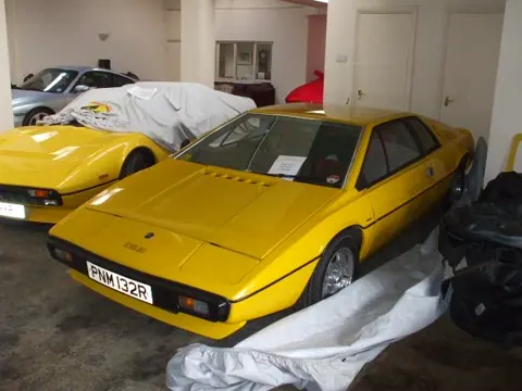 Lotus Esprit S1 chassis 145G registration PNM 132R historical archive photograph 2