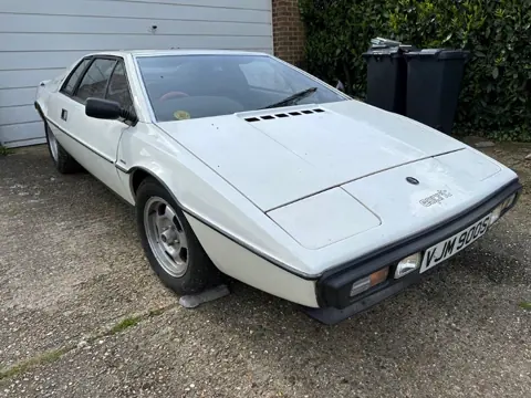 Lotus Esprit S1 chassis 194G registration 250 LOT and VJM 900S historical archive photograph 19
