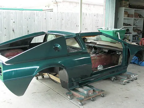 Lotus Esprit S1 chassis 197H registration 428 CPF historical archive photograph 18