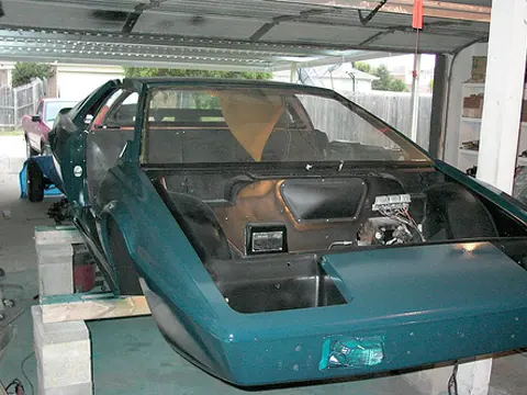 Lotus Esprit S1 chassis 197H registration 428 CPF historical archive photograph 12