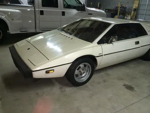 Lotus Esprit S1 chassis 207H historical archive photograph 2