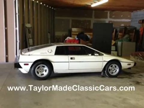 Lotus Esprit S1 chassis 207H historical archive photograph 1