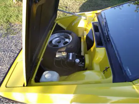 Lotus Esprit S1 chassis 212H registration 104 UVT historical archive photograph 2