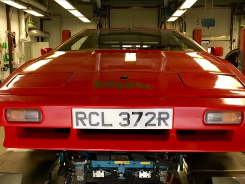 Lotus Esprit S1 chassis 223G registration RCL 372R historical archive photograph 1