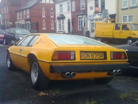 Lotus Esprit S1 chassis 226G registration RON 835R historical archive photograph 30