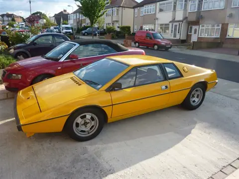 Lotus Esprit S1 chassis 226G registration RON 835R historical archive photograph 23