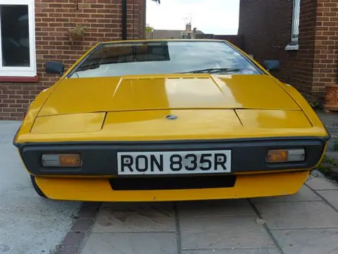 Lotus Esprit S1 chassis 226G registration RON 835R historical archive photograph 17