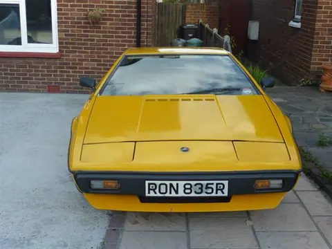 Lotus Esprit S1 chassis 226G registration RON 835R historical archive photograph 15