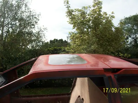 Lotus Esprit S1 chassis 234G registration RHV 800R and 335 FKM historical archive photograph 2