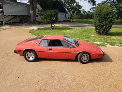 Lotus Esprit S1 chassis 241H historical archive photograph 1