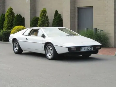 Lotus Esprit S1 chassis 270G registration 600 LOT and XPE 230S historical archive photograph 20