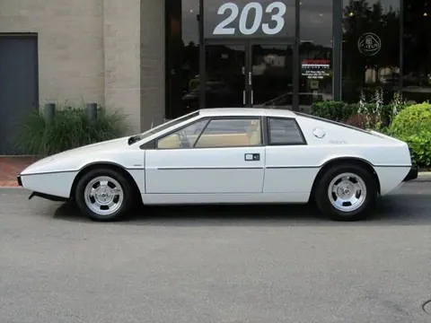 Lotus Esprit S1 chassis 270G registration 600 LOT and XPE 230S historical archive photograph 13