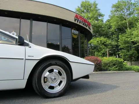 Lotus Esprit S1 chassis 270G registration 600 LOT and XPE 230S historical archive photograph 12