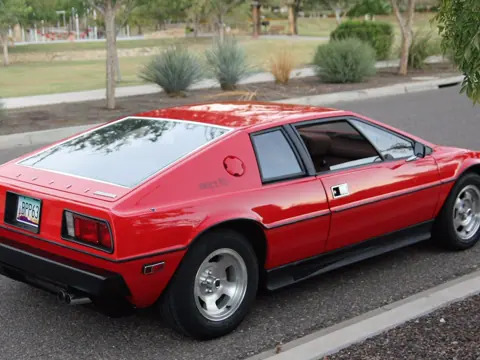 Lotus Esprit S1 chassis 271H registration OCC 110R and BPP 6303 historical archive photograph 47