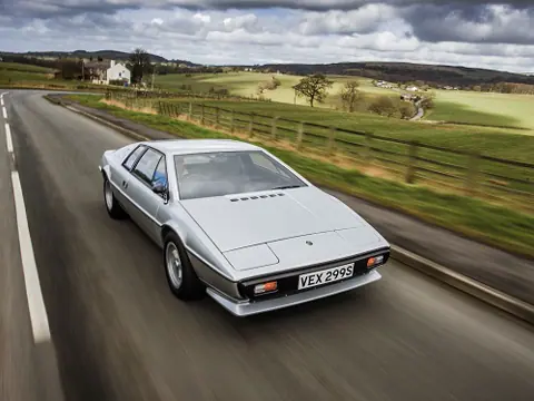 Lotus Esprit S1 chassis 278G registration VEX 299S historical archive photograph 4