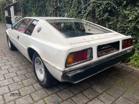 Lotus Esprit S1 chassis 287G registration UPH 280S historical archive photograph 5