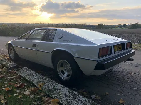 Lotus Esprit S1 chassis 291G registration VCL 986S historical archive photograph 4
