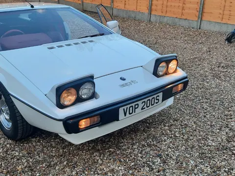 Lotus Esprit S1 chassis 298G registration VOP 200S historical archive photograph 5