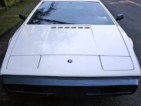 Lotus Esprit S1 chassis 319H registration MTQ 278 and WETNELLIE historical archive photograph 45
