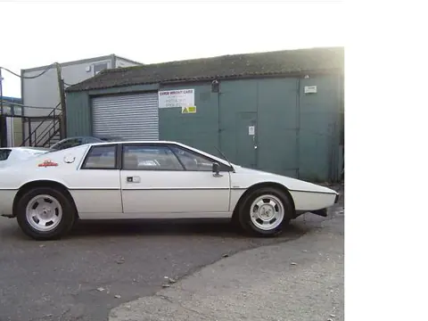 Lotus Esprit S1 chassis 321G registration VPK 92S historical archive photograph 29