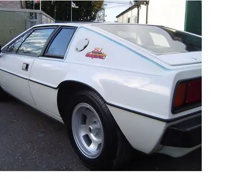 Lotus Esprit S1 chassis 321G registration VPK 92S historical archive photograph 27