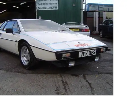 Lotus Esprit S1 chassis 321G registration VPK 92S historical archive photograph 24