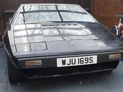 Lotus Esprit S1 chassis 336G registration WJU 169S historical archive photograph 1