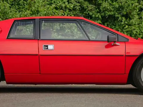 Lotus Esprit S1 chassis 342G registration WPC 169S historical archive photograph 5