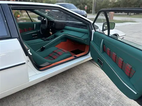 Lotus Esprit S1 chassis 351H registration BOND SUE historical archive photograph 10