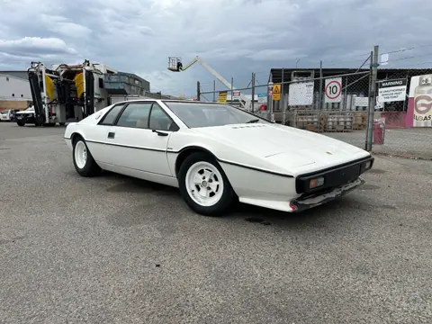 Lotus Esprit S1 chassis 354G historical archive photograph 2