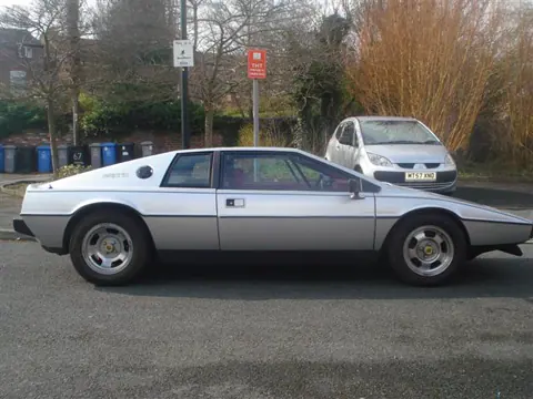 Lotus Esprit S1 chassis 367G registration DEC 387S and YPN 894 historical archive photograph 41