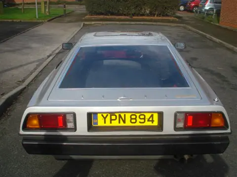 Lotus Esprit S1 chassis 367G registration DEC 387S and YPN 894 historical archive photograph 38