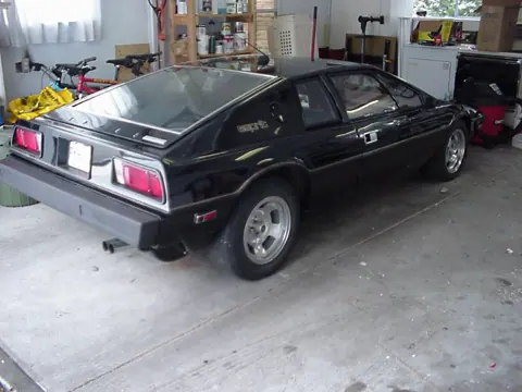 Lotus Esprit S1 chassis 494H registration FKH 320 historical archive photograph 3