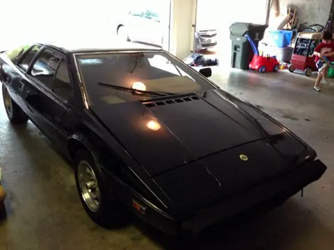 Lotus Esprit S1 chassis 503H historical archive photograph 7