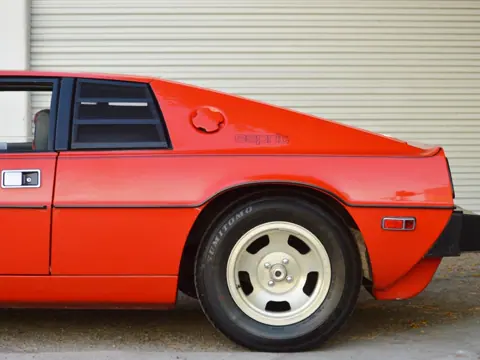 Lotus Esprit S1 chassis 523H historical archive photograph 3
