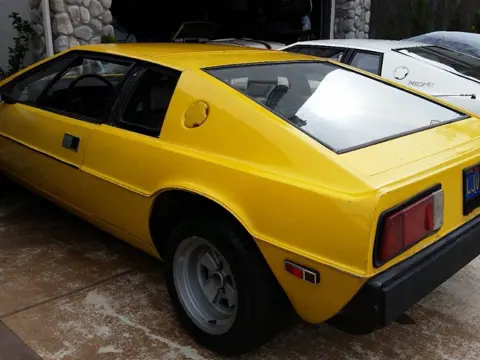 Lotus Esprit S1 chassis 589H historical archive photograph 5