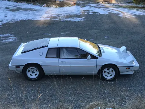 Lotus Esprit S1 chassis 605H historical archive photograph 2