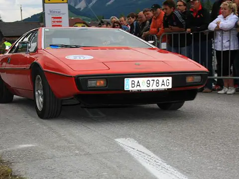 Lotus Esprit S1 chassis BA 978 AG registration BA 978 AG historical archive photograph 1